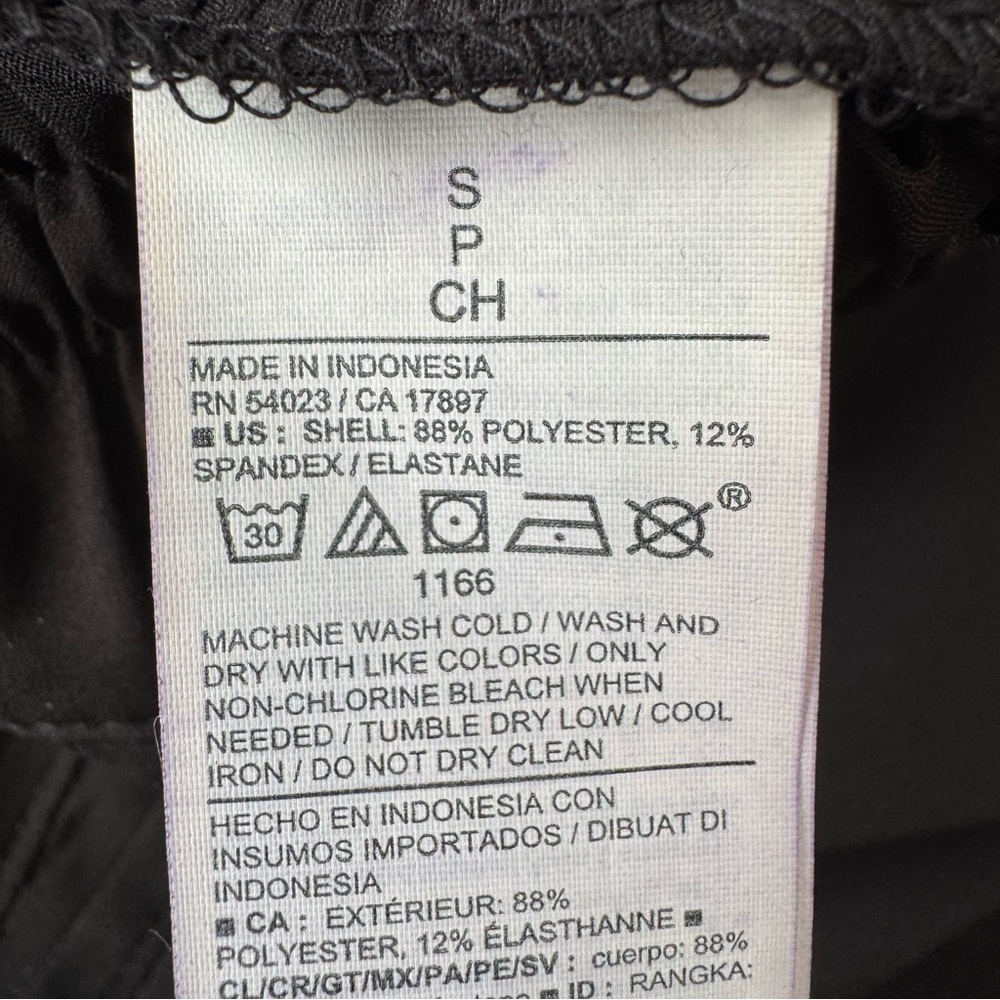 Old Navy Black High Rise StretchTech Quick Dry Cropped Femme Pants. NWT. Small - Picture 4 of 15
